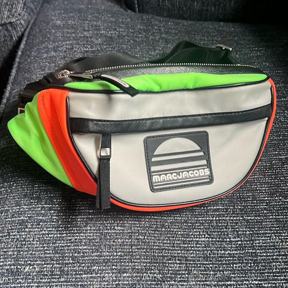 Marc Jacobs Fanny Pack Like New